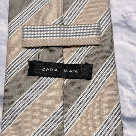 Zara Tie Silk Blend Silver Cream Green White Diagonal Stripes Business Classic - Picture 4 of 5